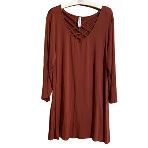 •ZENANA PREMIUM•NWOT BROWN LADDER FRONT 3/4 SLEEVE TUNIC TOP SIZE XL